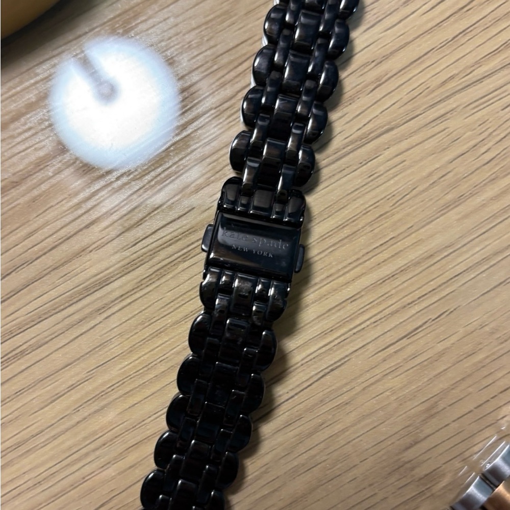 Kate Spade scallop 16mm Apple Watch® bracelet watchband